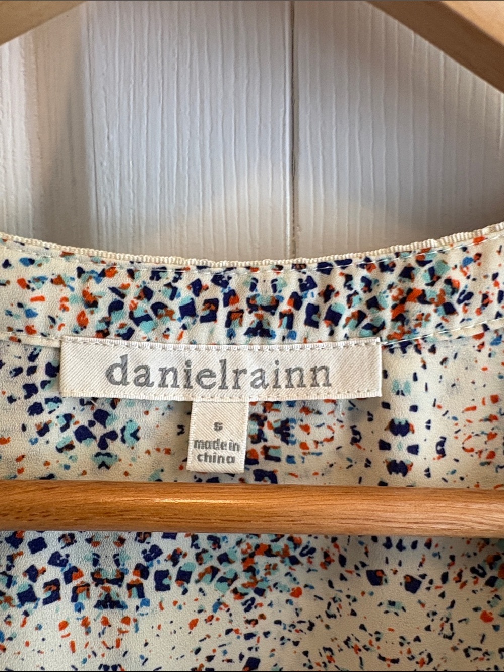Daniel Rainn Cream Dot-Print Tassel V-Neck Tunic with Navy & Rust Trim - Picture 2 of 13